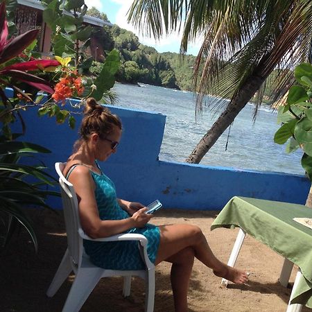 Rainbow Beach Apartments & Rooms Calibishie Buitenkant foto