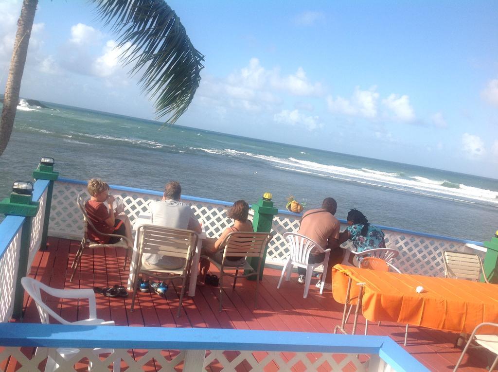 Rainbow Beach Apartments & Rooms Calibishie Buitenkant foto