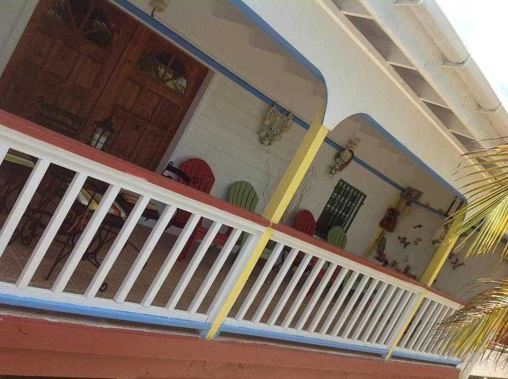 Rainbow Beach Apartments & Rooms Calibishie Buitenkant foto