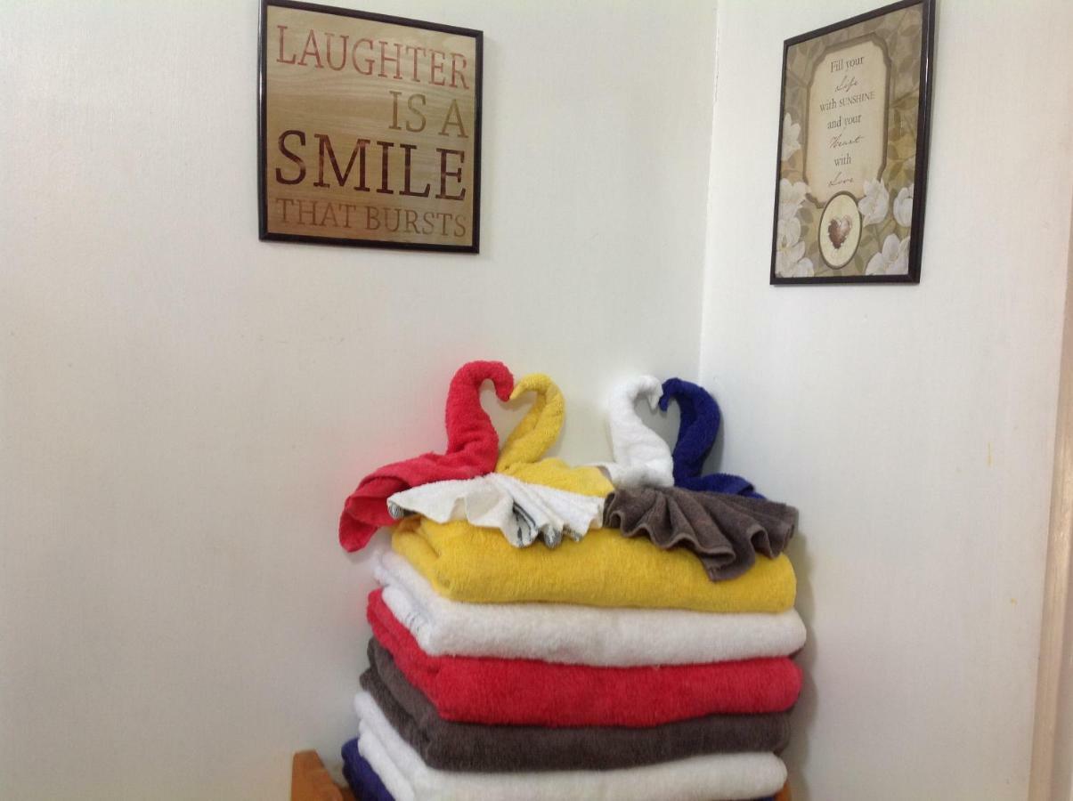 Rainbow Beach Apartments & Rooms Calibishie Buitenkant foto